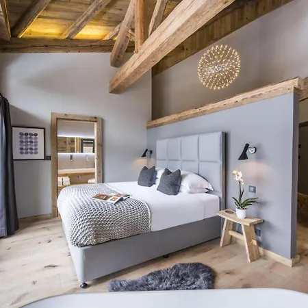 Apartment Heights: Experience Chalet Grandeur Zermatt