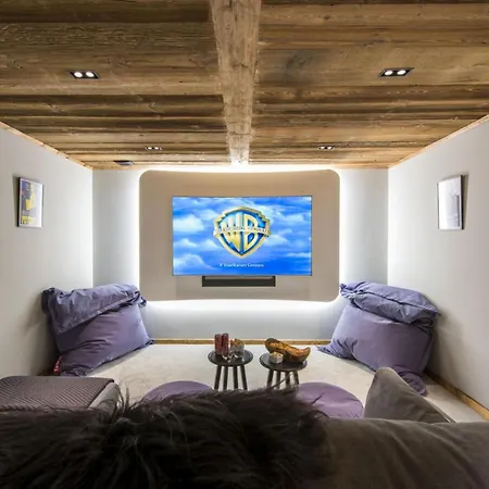 Heights: Experience Chalet Grandeur *